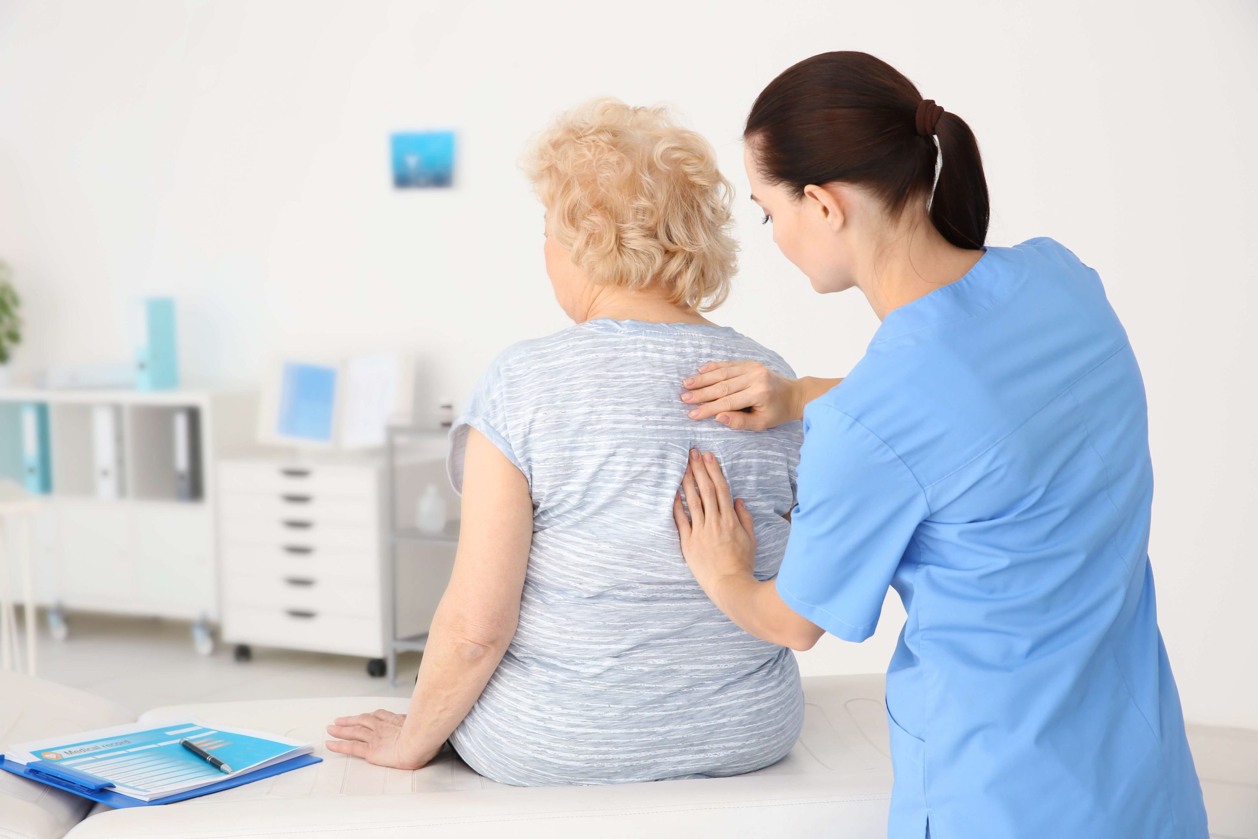 When to visit a physical therapist for back pain treatment