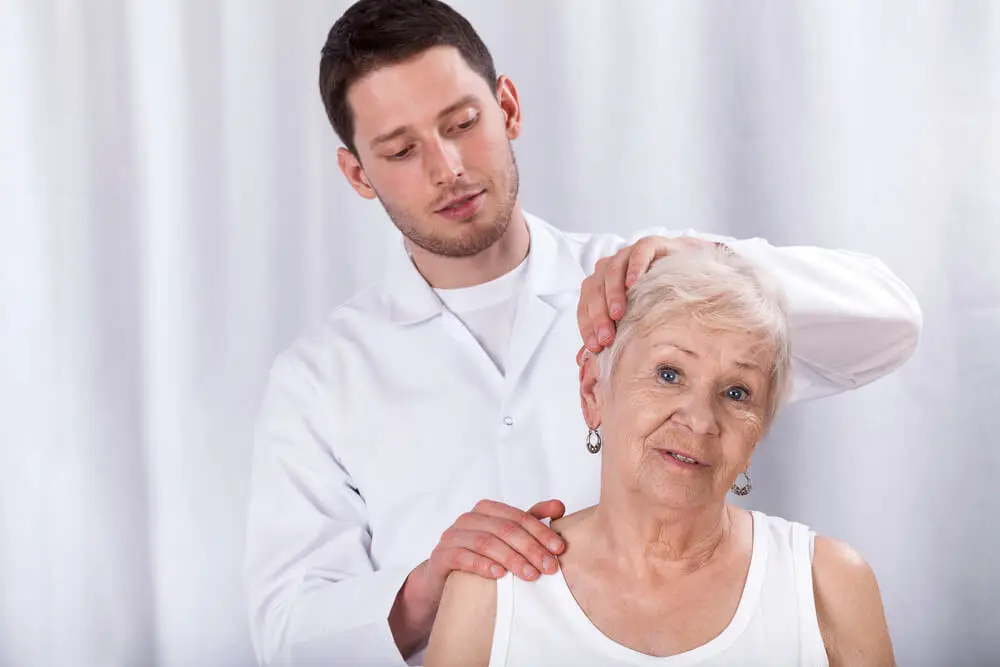 How physical therapists can treat a pinched nerve in your neck shutterstock 215757382 How physical therapists can treat a pinched nerve in your neck