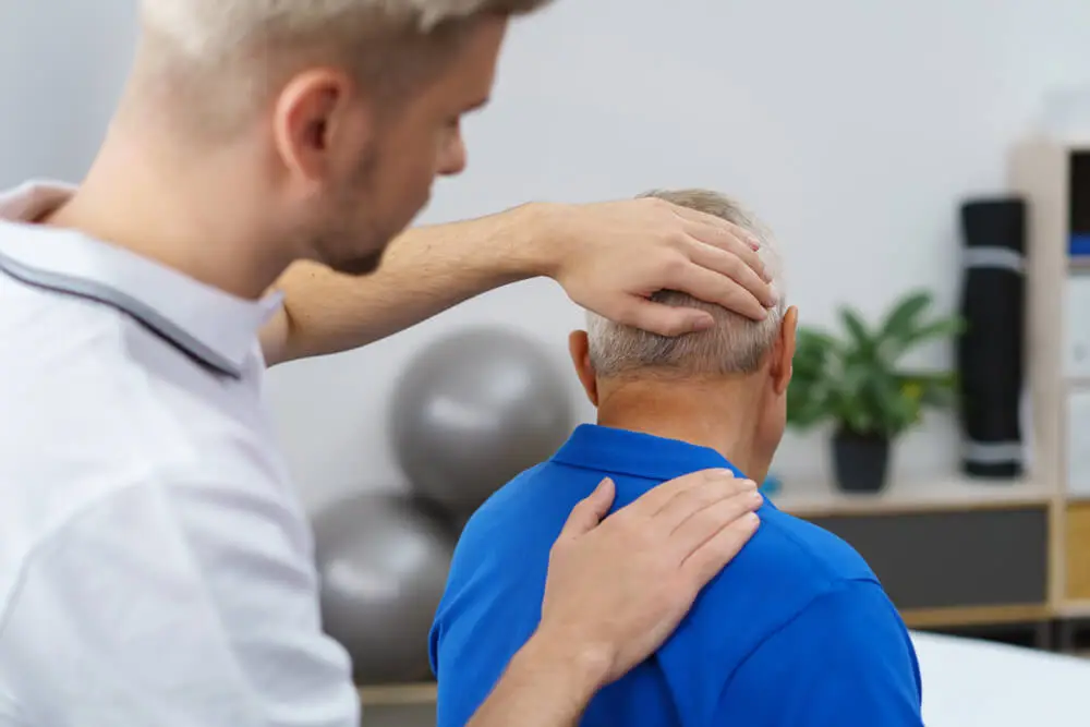 What are the causes of neck pain? shutterstock 515526916 What are the causes of neck pain?