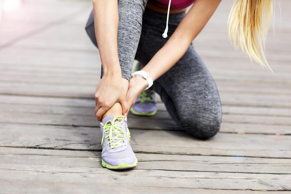 Two causes of sudden ankle pain without an injury