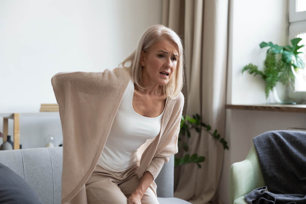 3 factors that can cause hip stiffness after sitting shutterstock 1536338468 3 factors that can cause hip stiffness after sitting