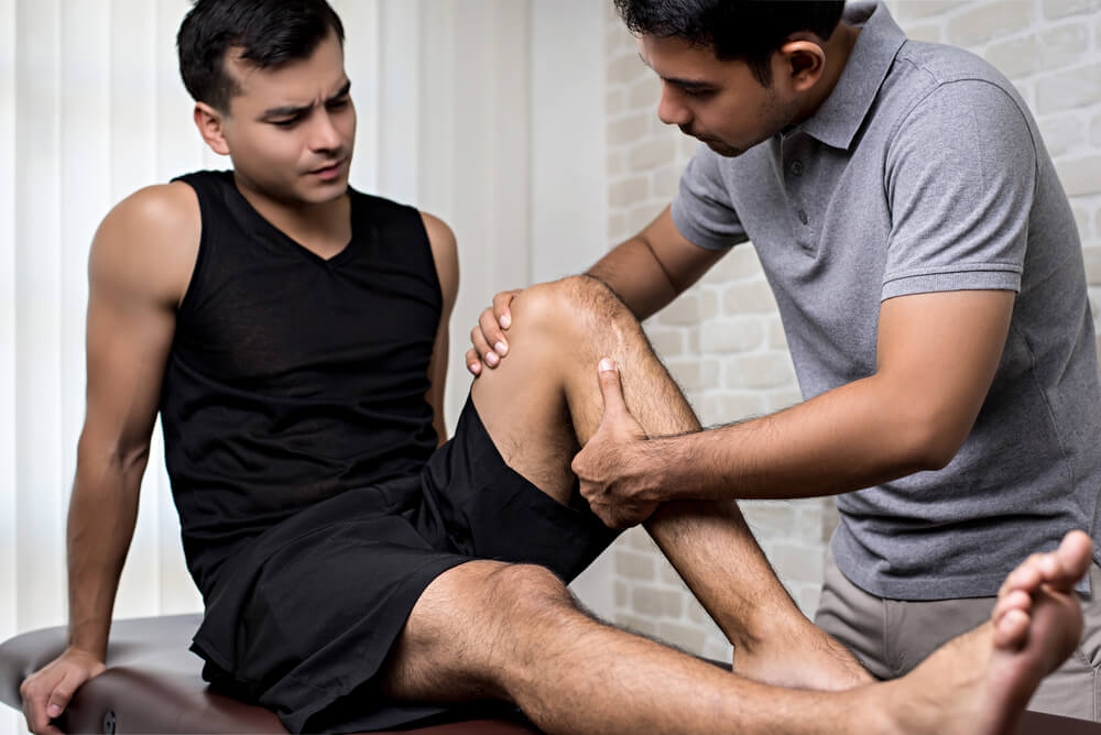 8 reasons why you might experience knee buckling