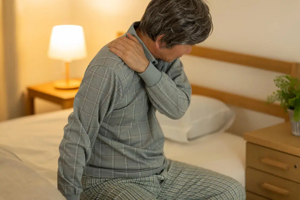 6 signs that you may be dealing with a torn rotator cuff shutterstock 1331643470 6 signs that you may be dealing with a torn rotator cuff
