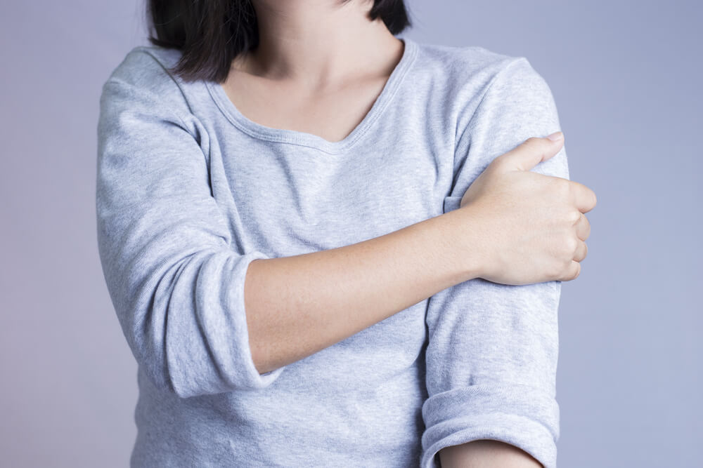 Why do I have shoulder and upper arm pain?