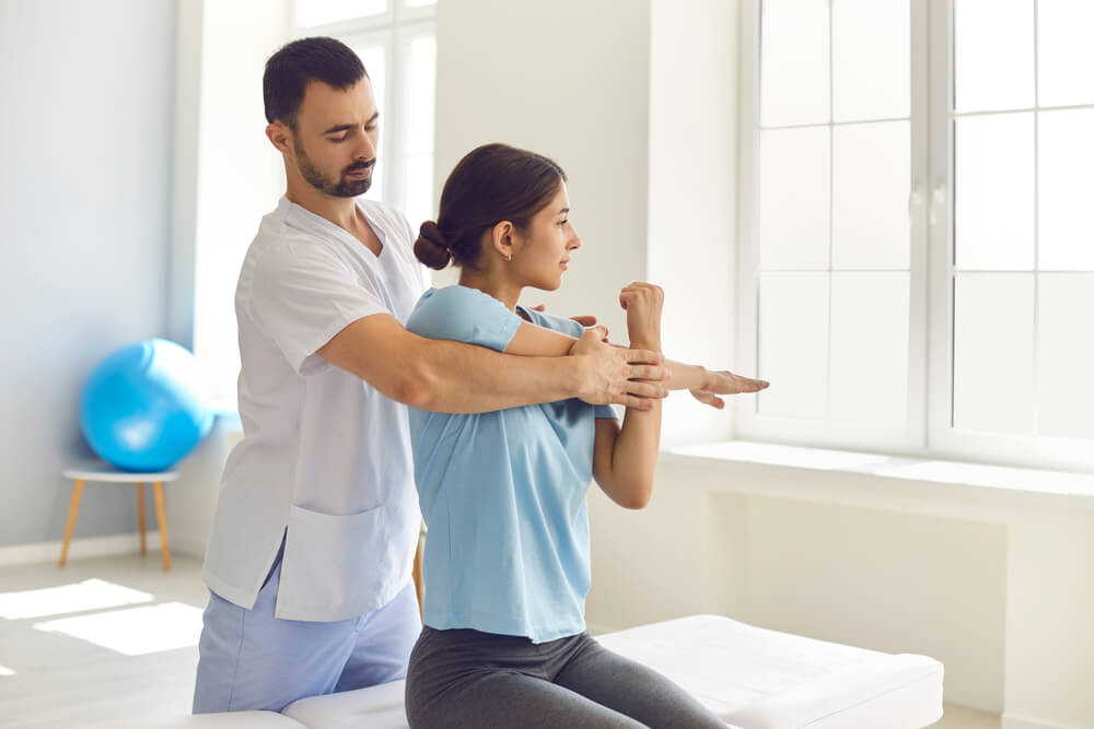 PT for a shoulder impingement can involve these 3 things