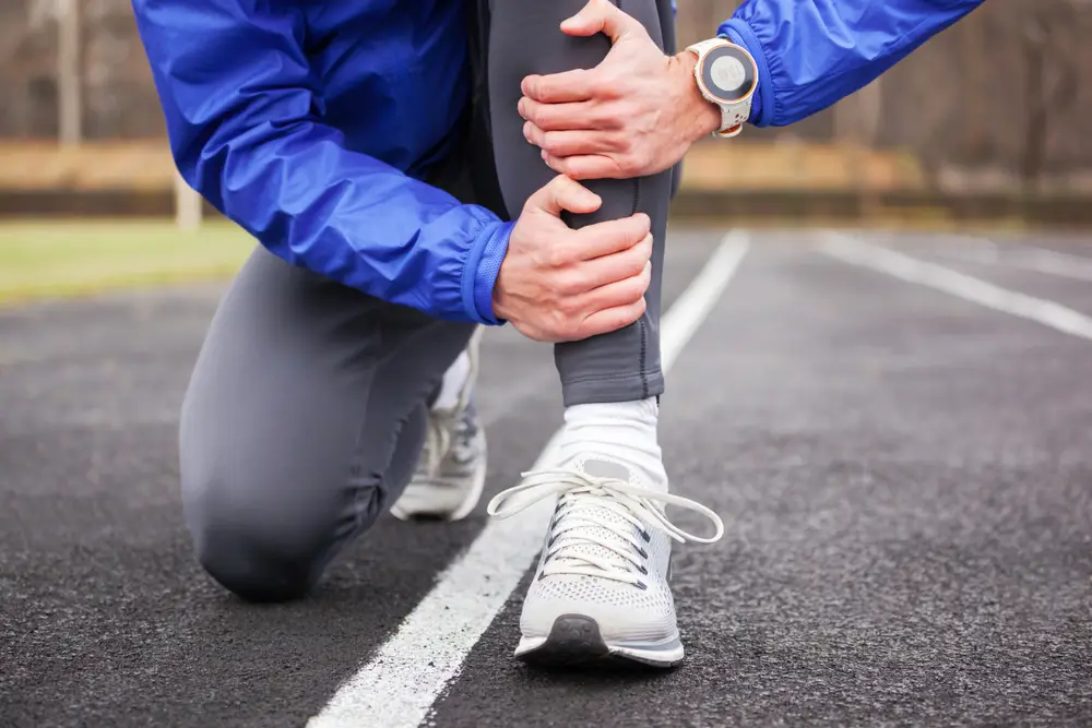How can a physical therapist help you create a training plan for a half-marathon?