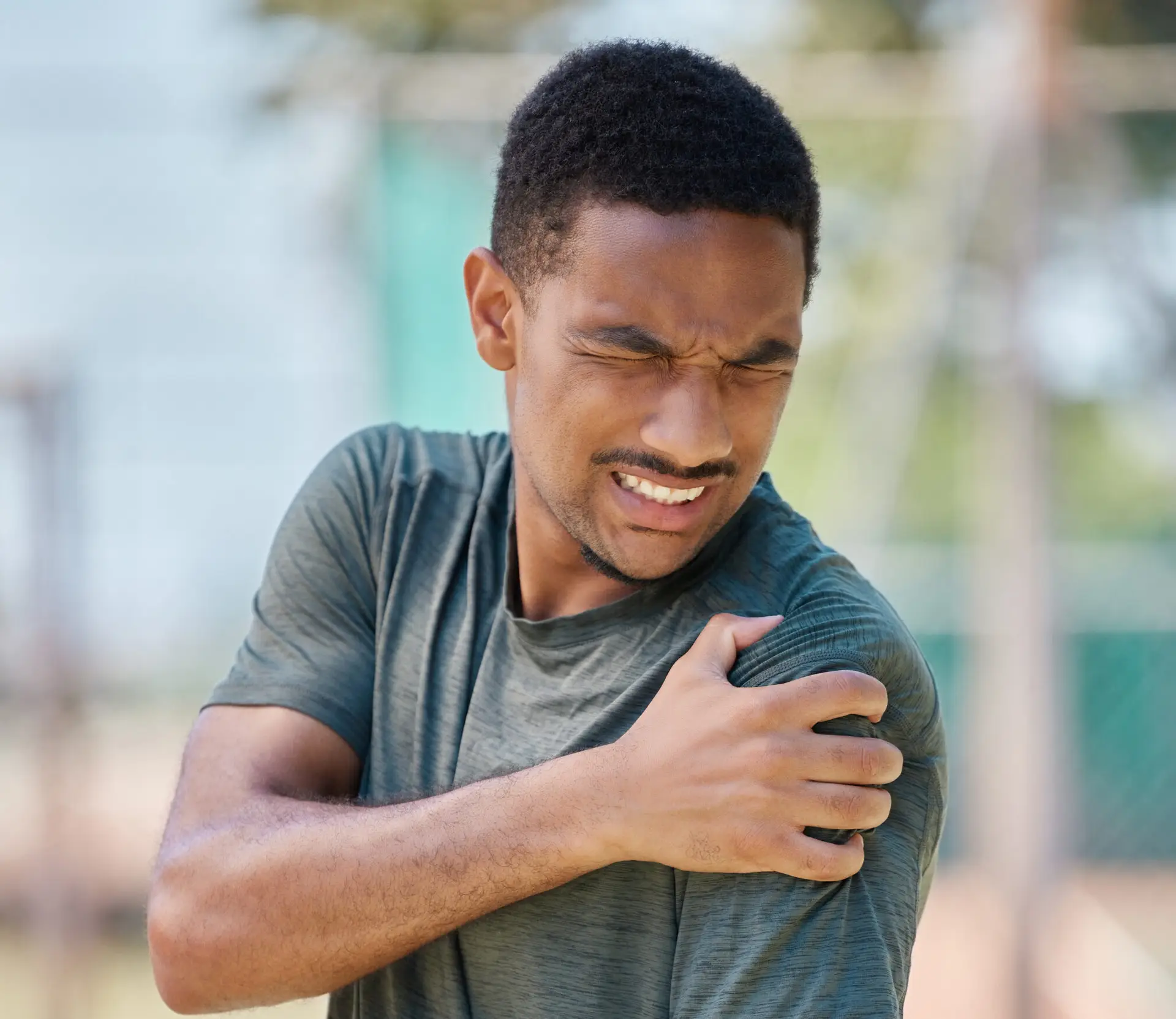 Treatment Options for Shoulder Pain Shooting Down Arm AdobeStock 887208748 scaled e1739455737815 Treatment Options for Shoulder Pain Shooting Down Arm